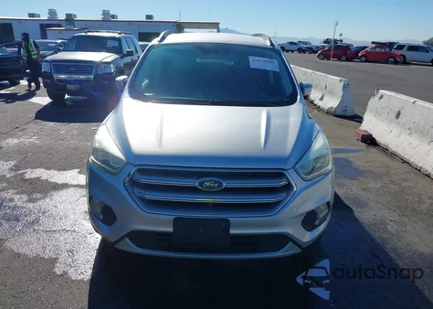 2017 Ford Escape Se from USA, damaged, VIN 1FMCU9GD9HUE18426